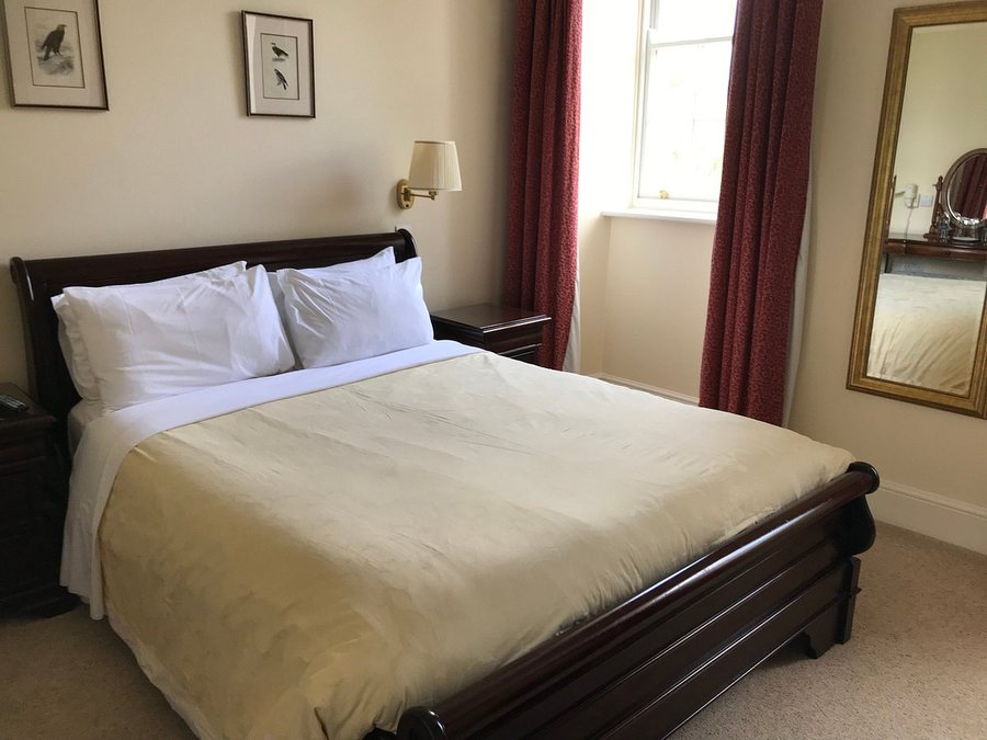The Ashbrook Arms Restaurant and Guesthouse — Guest room