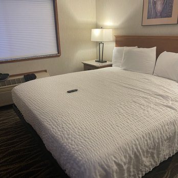 The Ashley Inn — Guest room