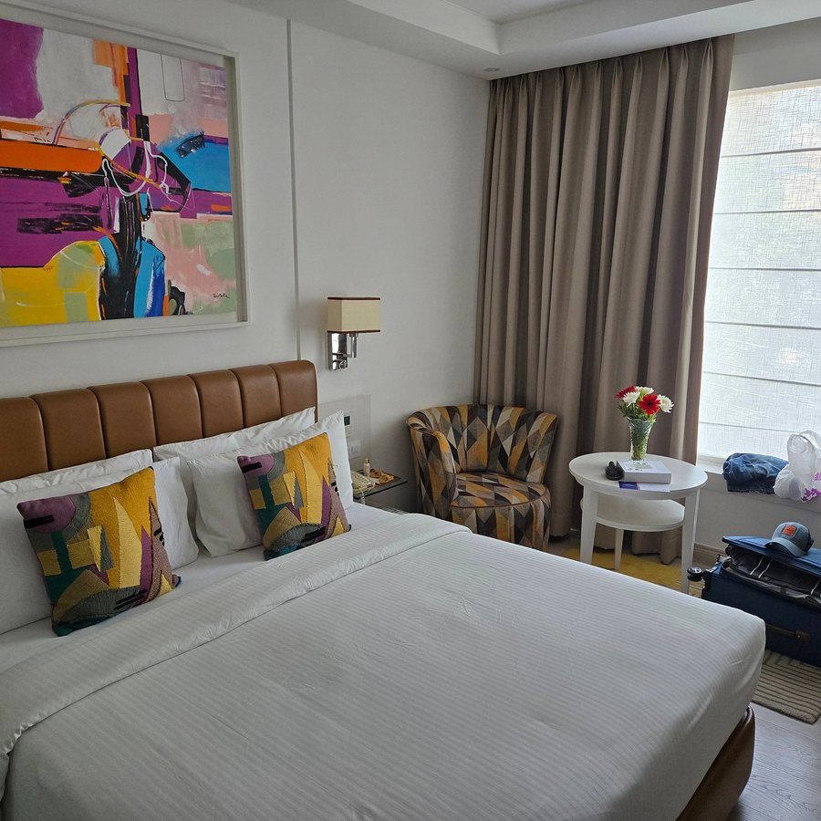 The Ashtan Sarovar Portico — Guest room