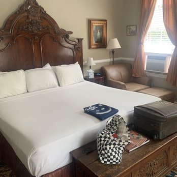 The Bacchus Inn — Guest room