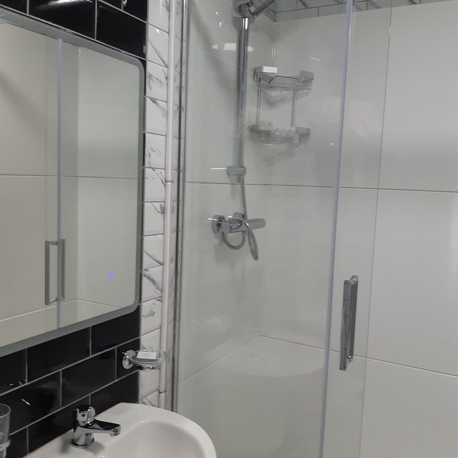The Bailie — Bathroom