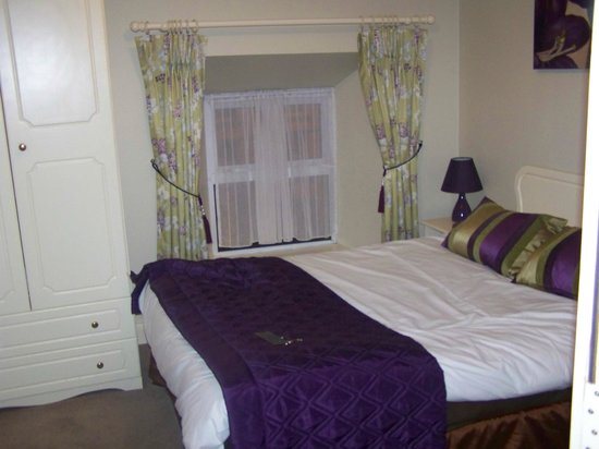 The Bailie — Guest room