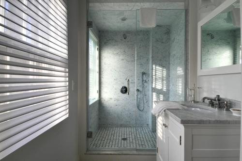 The Baker House 1650 — Bathroom