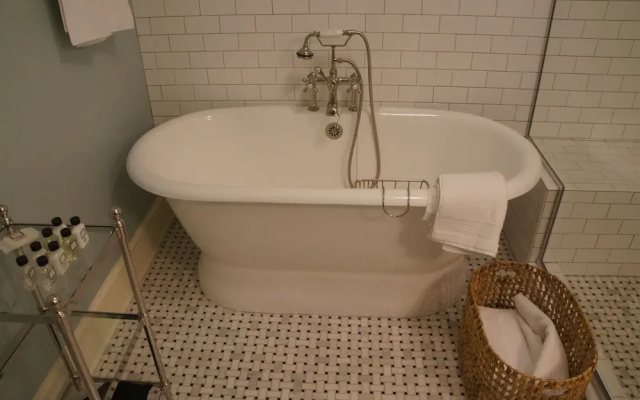 The Baker House Bed Breakfast — Bathroom