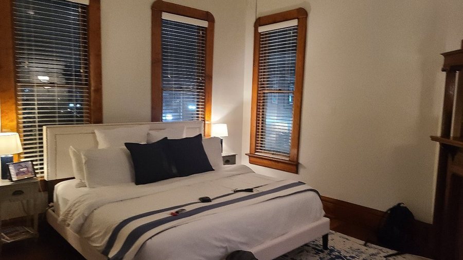 The Baker — Guest room