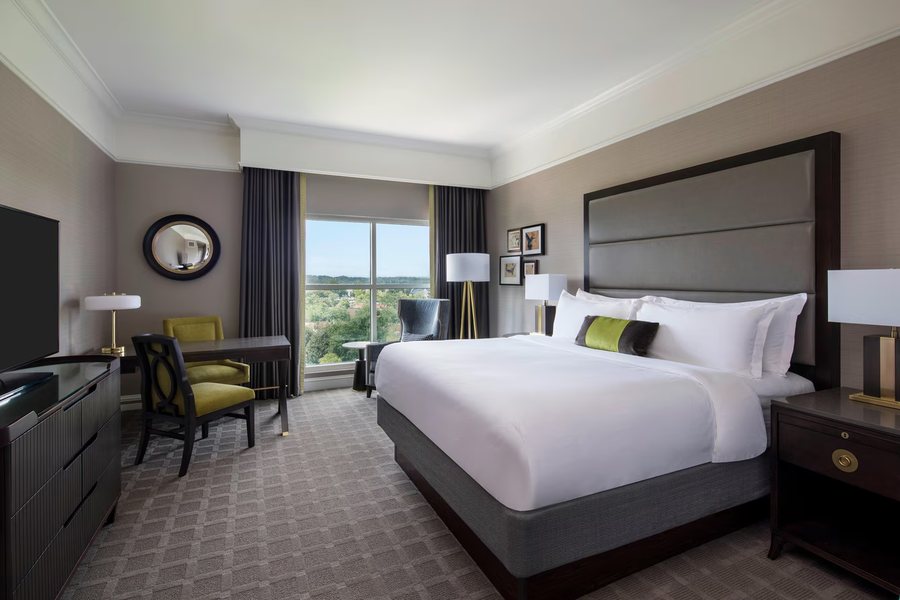 The Ballantyne A Luxury Collection Hotel Charlotte — Guest room