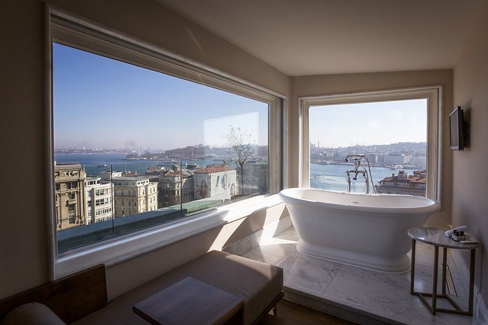 The Bank Hotel Istanbul Istanbul — Bathroom
