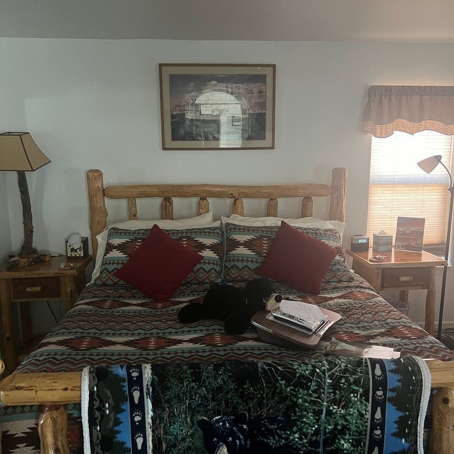 The Bear s Den B B — Guest room