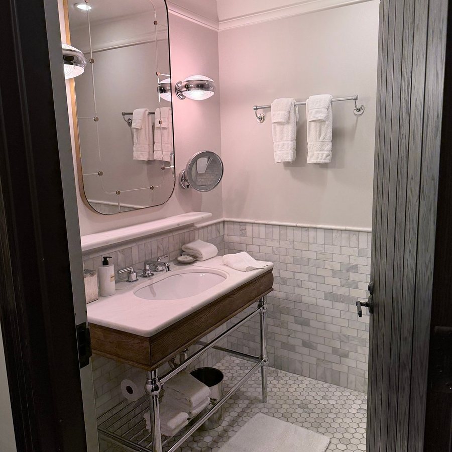 The Beekman A Thompson Hotel by Hyatt New York City New York — Bathroom