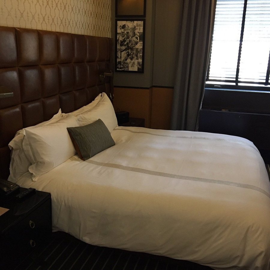 The Beekman A Thompson Hotel by Hyatt New York City New York — Guest room