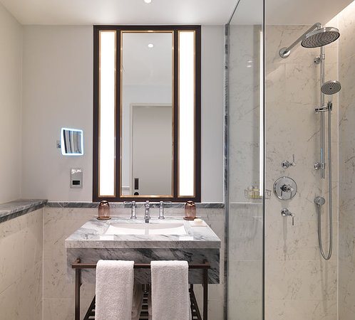 The Biltmore Mayfair — Bathroom
