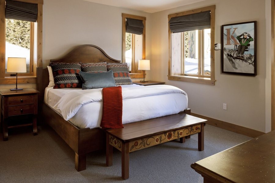 The Blake at Taos Ski Valley — Guest room