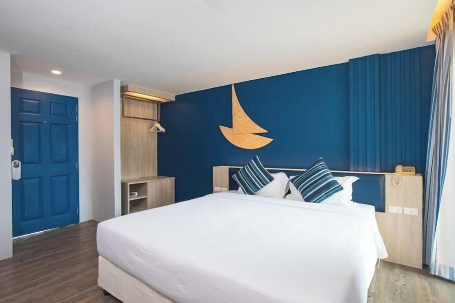 The Blue Pearl — Guest room