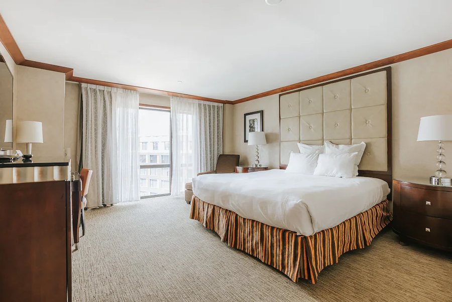 The Bostonian Hotel Boston — Guest room