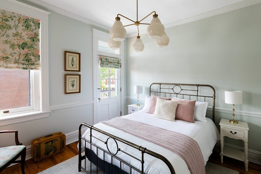 The Boulevard Inn — Guest room