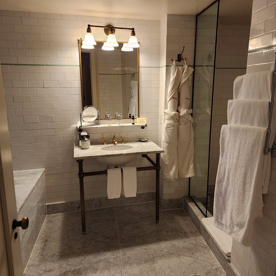 The Bowery House by OYO New York City New York — Bathroom