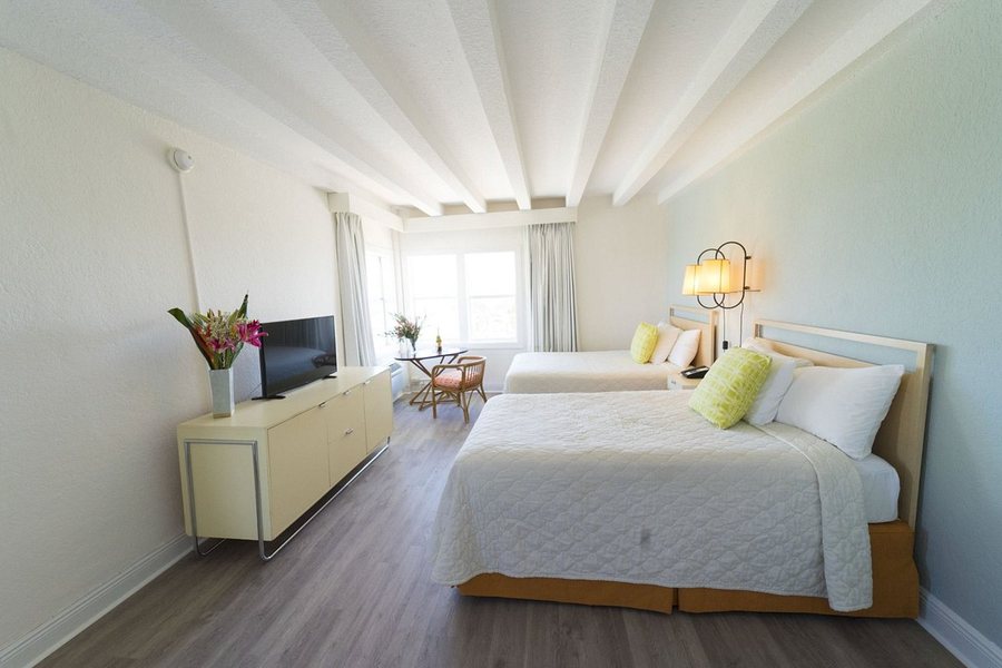 The Broadmoor Miami Beach Miami Beach Florida — Guest room