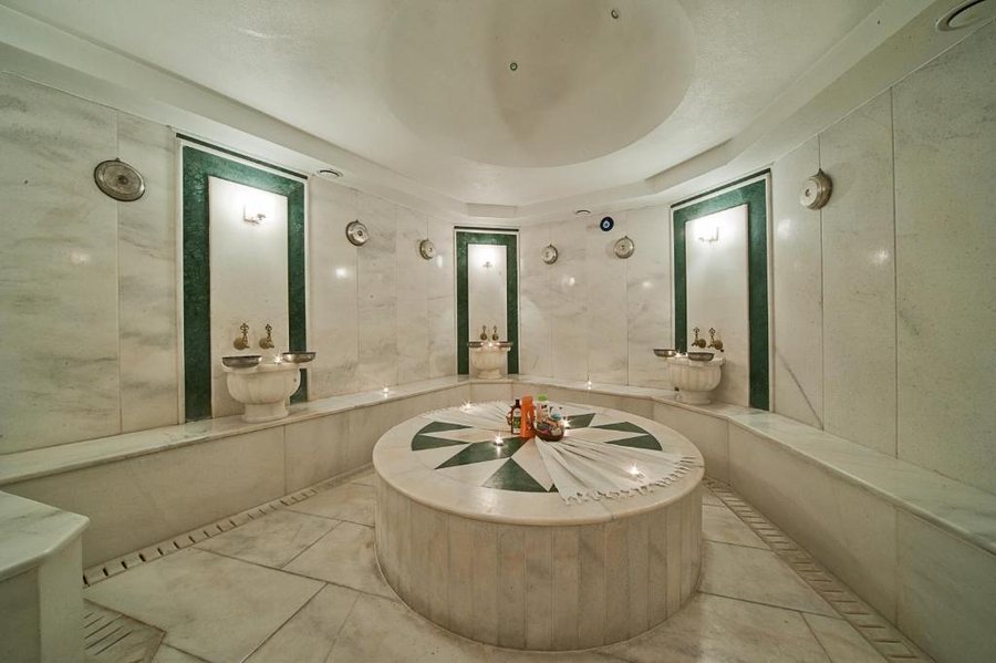 The Byzantium Hotel Suites Istanbul — Bathroom