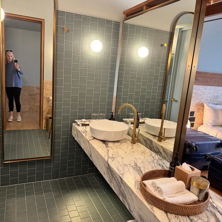 The Calile Hotel — Bathroom