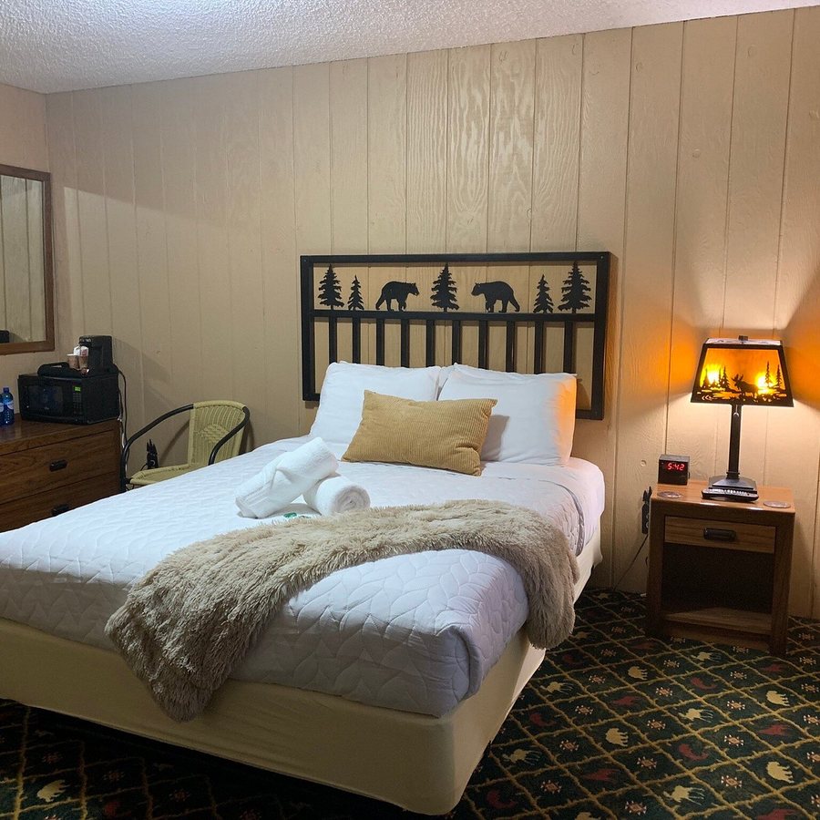 The Carter Inn — Guest room