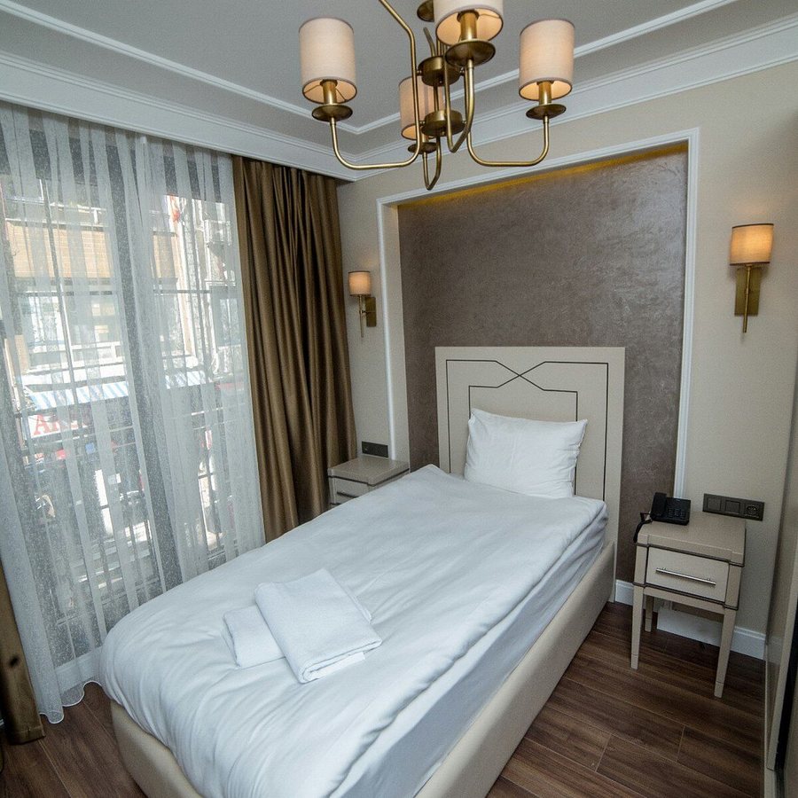 The Charm Hotel Old City Istanbul — Guest room