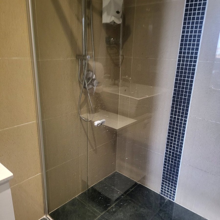 The Chermside Apartments — Bathroom