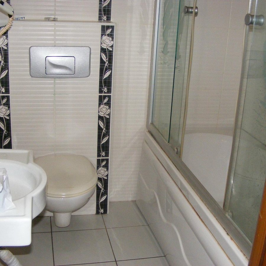 The City Port Hotel Istanbul — Bathroom