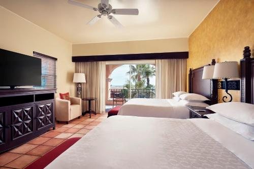 The Club at Hacienda del Mar — Guest room
