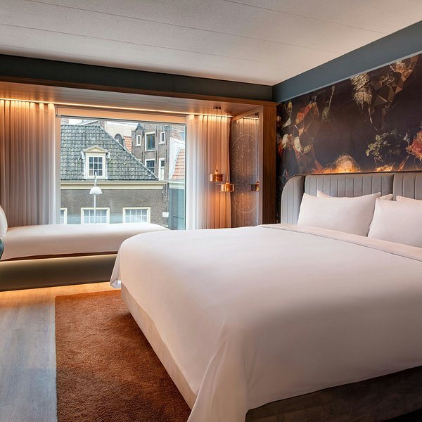 The College Hotel Amsterdam Autograph Collection — Guest room