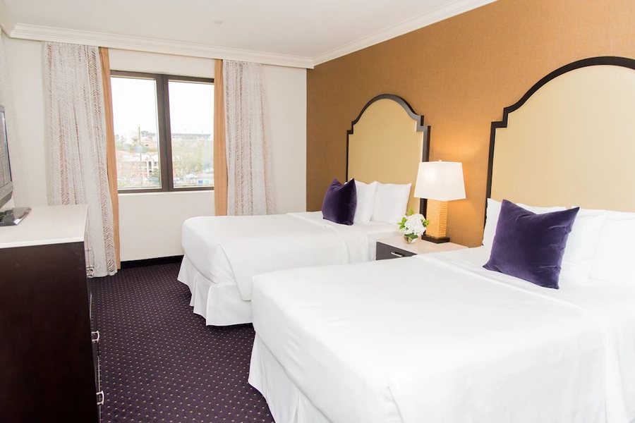 The Cook Hotel and Conference Center at LSU — Guest room