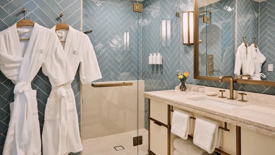The Cooper — Bathroom