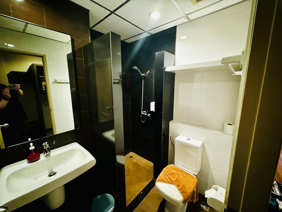 The Cottage Suvarnabhumi — Bathroom