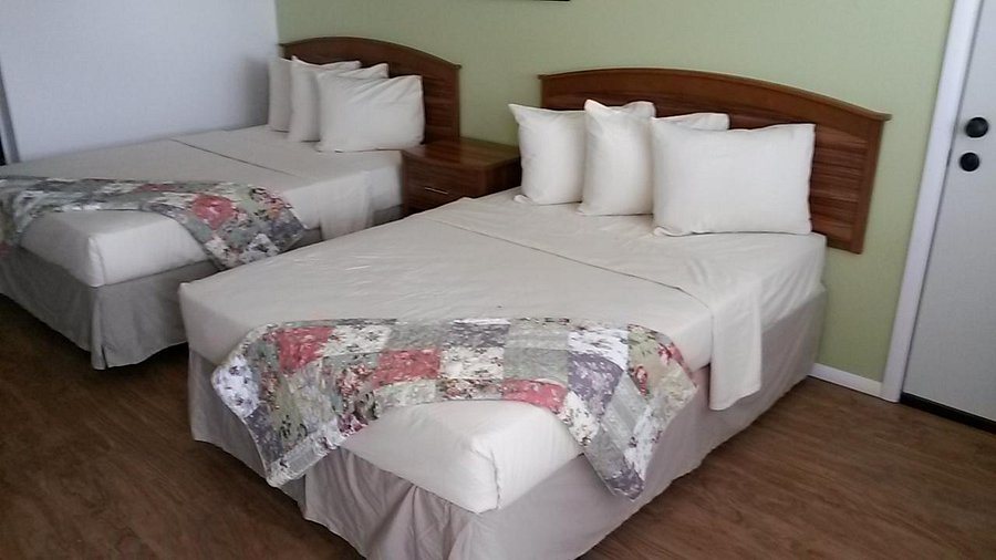 The Country Inn of Eureka Springs — Guest room