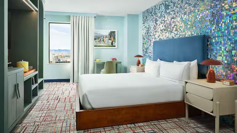 The Curtis Park Club — Guest room