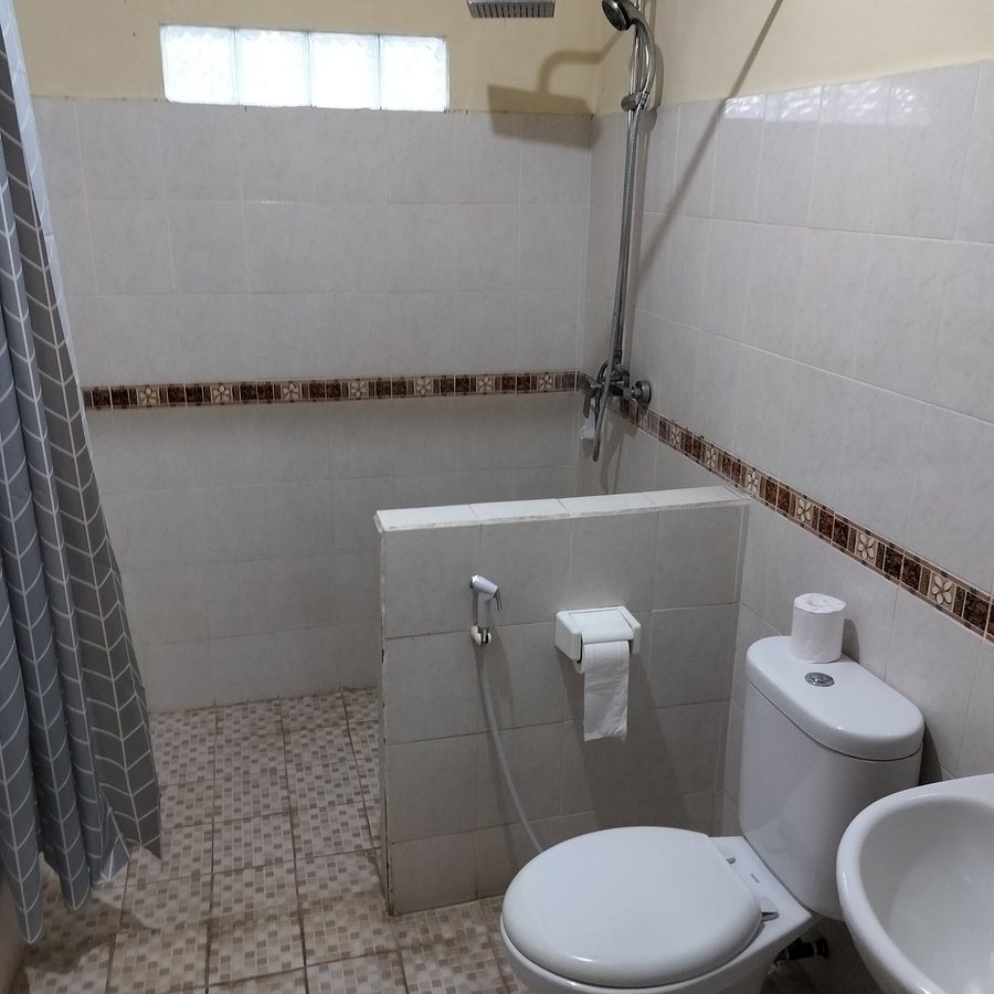 The Damai Hotel Bali — Bathroom