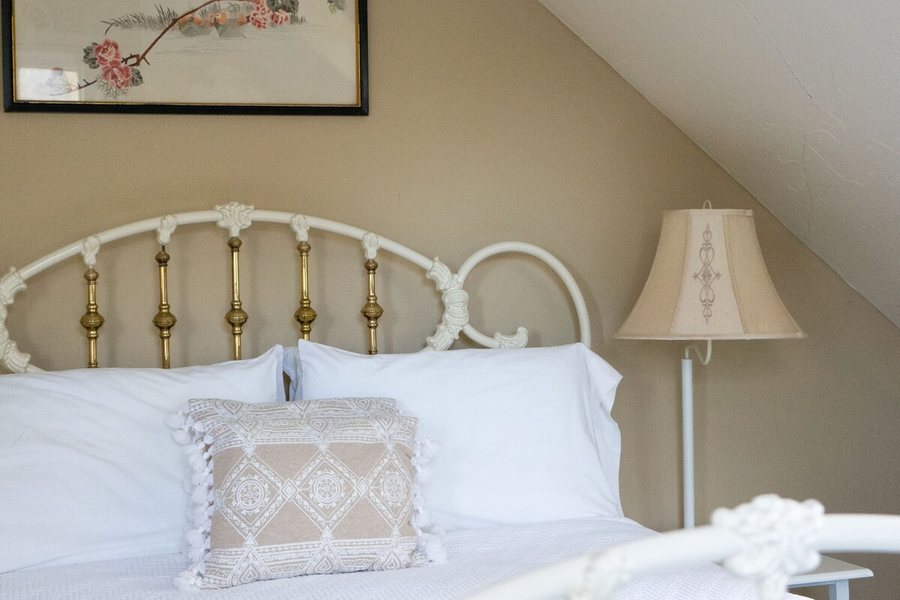 The Dormer House — Guest room