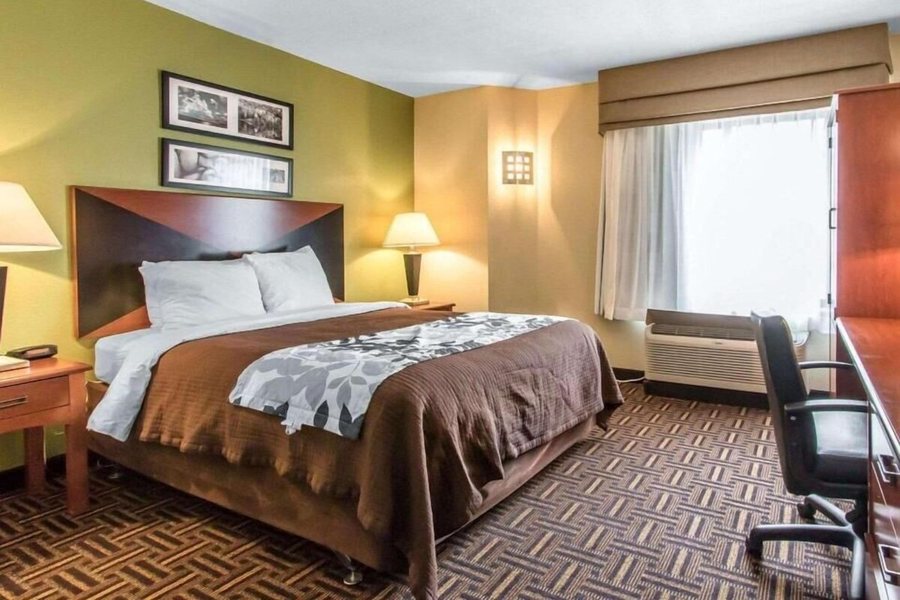 The Douillet By Demeure Hotels — Guest room