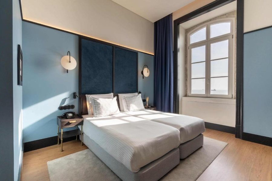 The Editory Riverside Santa Apolonia Hotel — Guest room