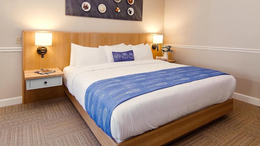 The Essex Resort Spa — Guest room