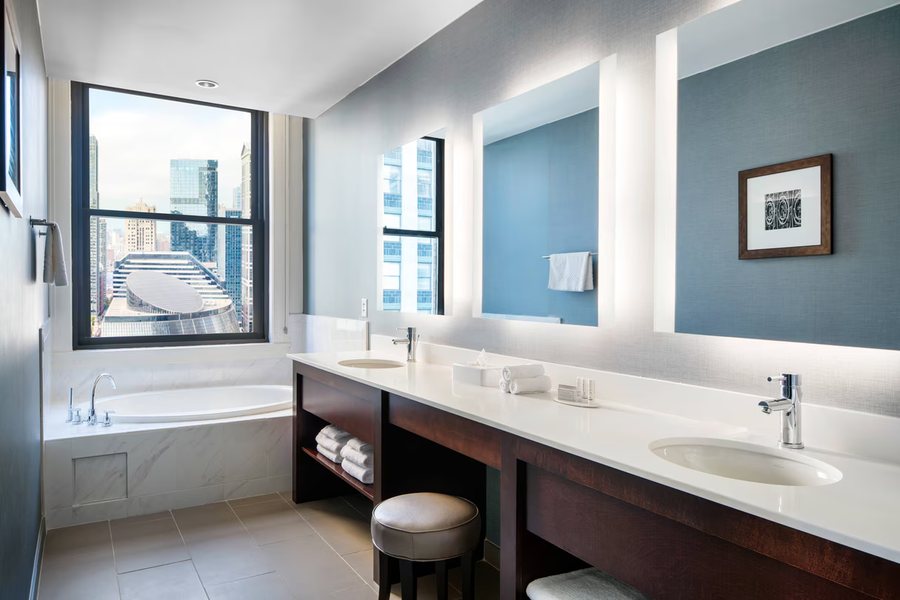 The Fisher Building Chicago Illinois — Bathroom
