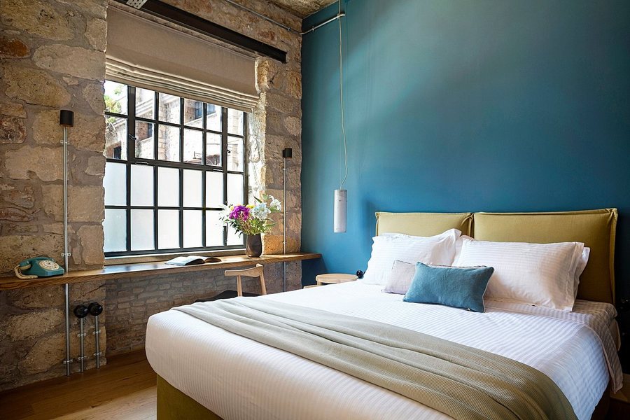 The Foundry Suites Athens — Guest room