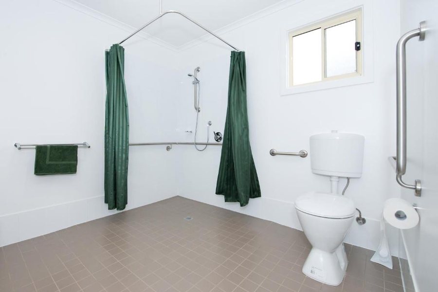 The Frames — Bathroom
