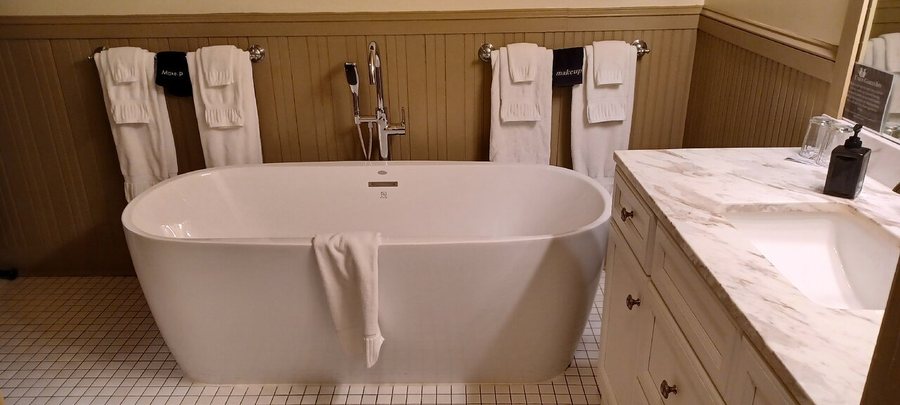 The Gables Inn — Bathroom