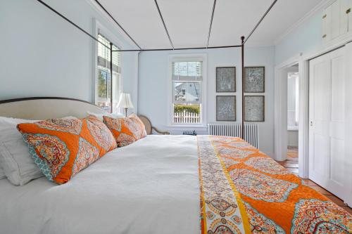 The Gables Of Rhinebeck — Guest room