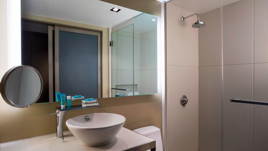 The Gallery House New York City New York — Bathroom