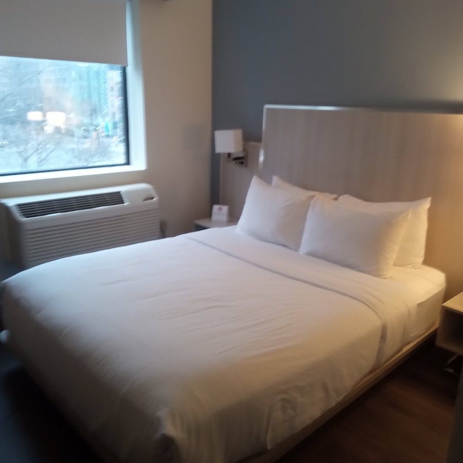 The Gatsby Hotel — Guest room