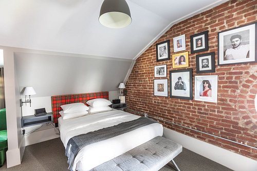 The George Montclair New Jersey — Guest room