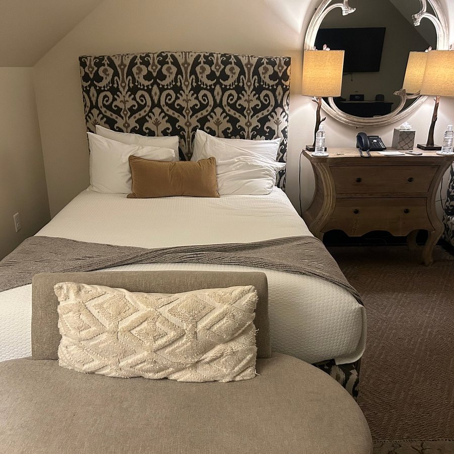 The Georges — Guest room