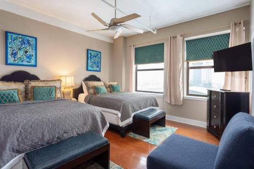 The Giacomo An Ascend Collection Hotel — Guest room