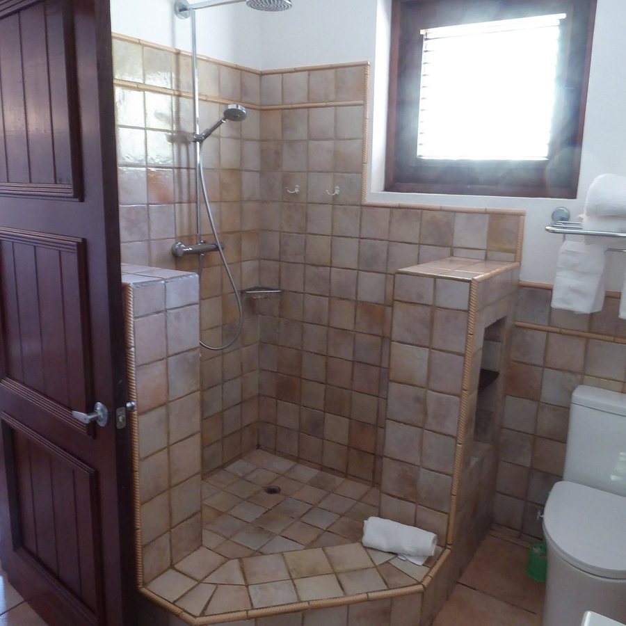 The Gingerbread House B and B — Bathroom